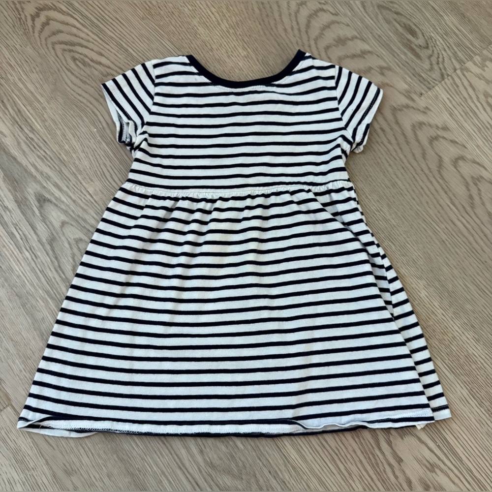 Old Navy Striped Toddler Girls' Short Sleeve Dress - Navy and White
